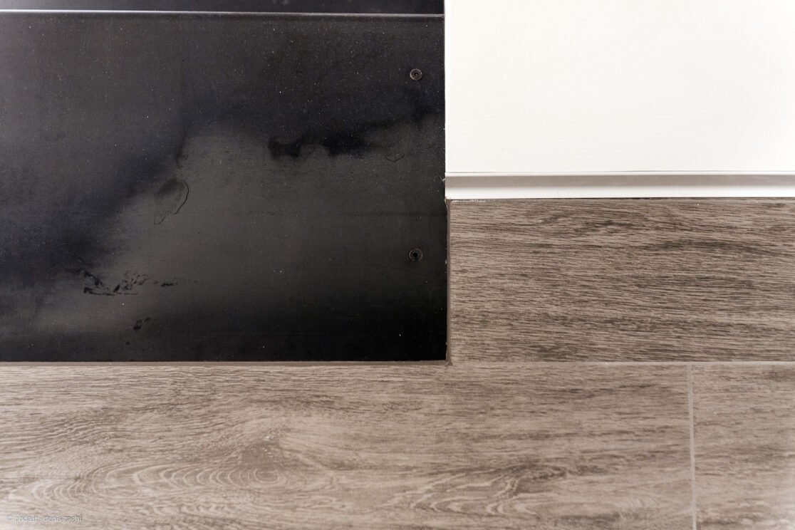 Casa PS - dettaglio dei materiali a terra